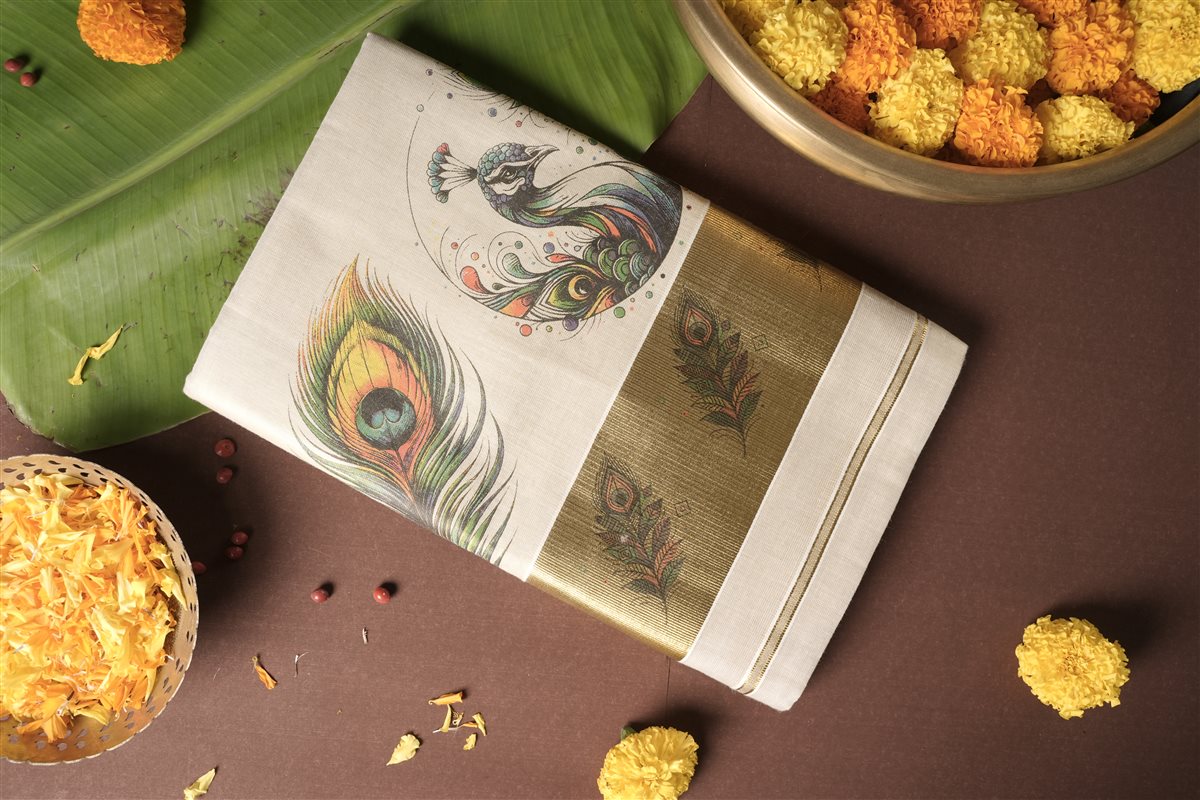 Enchanted_Mayilpeeli_Kasavu_Saree