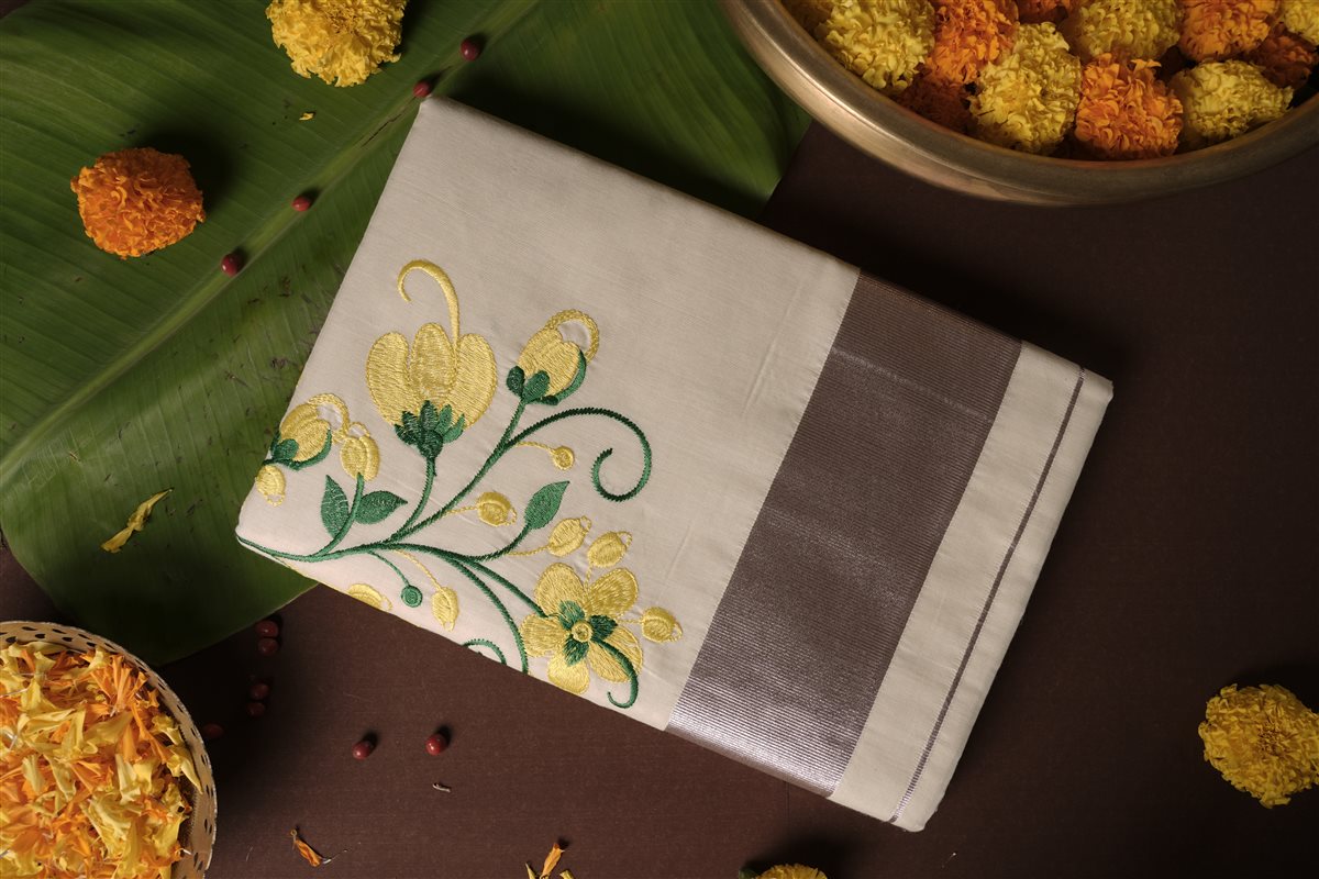 Embroidery_Kanipoo_Cotton_Kasavu_Saree_(Rosegold)