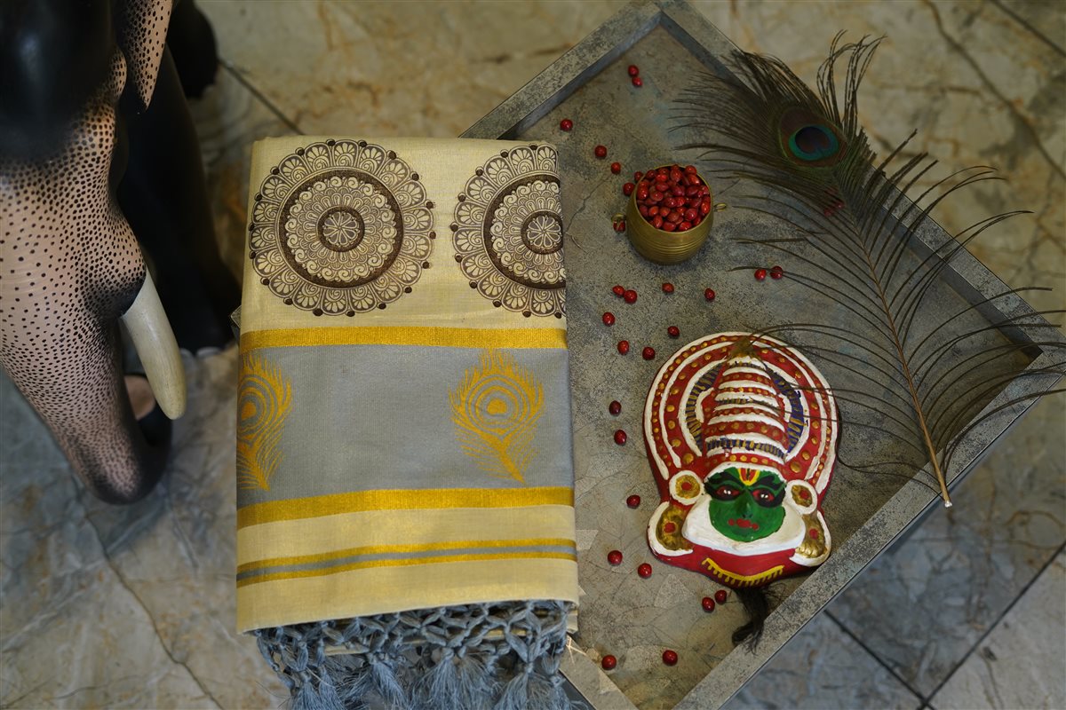 Chakra-inspired_Grey_circular_motifs