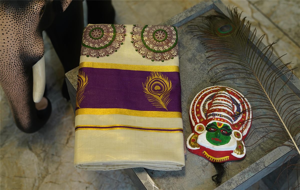 Chakra-inspired_Purple_circular_motifs